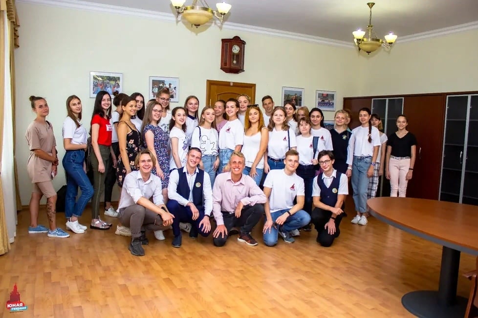 Republikový slet vedoucích školních oddílů dětské organizace Junaja gvardija, Lugansk, LLR, 2020
